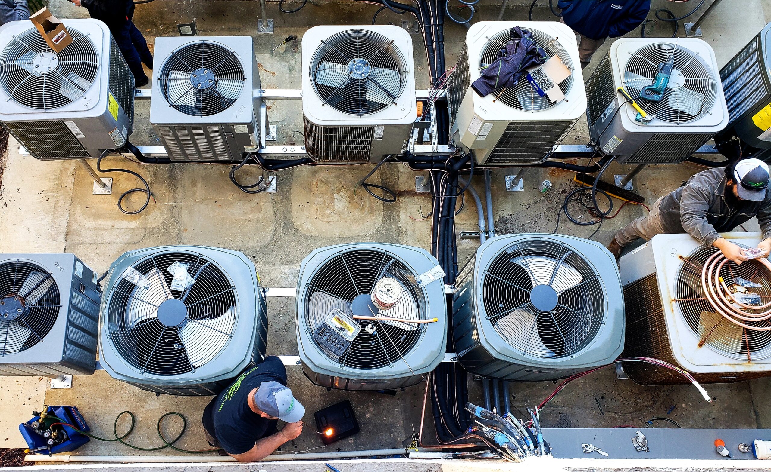 Commercial HVAC rooftop unit installation